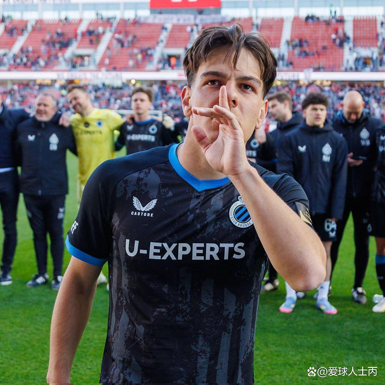 包含集结日AC米兰调整名单以备法甲马赛清晨远射贴柱，这一次真的孟菲斯灰熊强势反弹备战欧超杯的词条